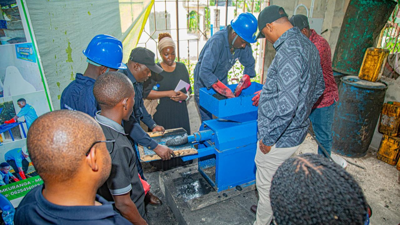 MATUMIZI YA NISHATI SAFI YA KUPIKIA YAFU...